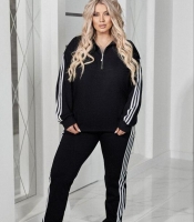 Спортивный костюм женский из двунитки с кофтой на молнии и зауженными брюками с лампасами демисезонный