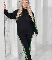 Спортивный костюм женский из двунитки с кофтой на молнии и зауженными брюками с лампасами демисезонный