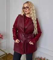 Костюм-двойка женский из кружева и эко кожи: лонгслив и удлинённая жилетка весенний