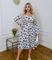 Платье женское из софта миди с цветочным принтом расклешенное на резинке весеннее