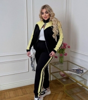 Спортивный костюм женский из двунитки с кофтой на молнии и джоггерами с лампасами демисезонный