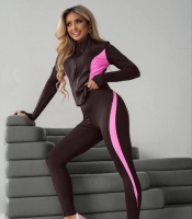 Спортивный костюм женский из дайвинга с кофтой на молнии и леггинсами с контрастными вставками демисезонный