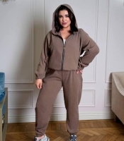 Спортивный костюм женский из вельвета с кофтой на молнии и джоггерами оверсайз демисезонный