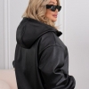 Куртка-бомбер женская демисезонная из экокожи на трикотаже с капюшоном и карманами весенняя  k-128597