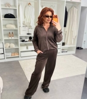 Спортивный костюм женский велюровый весенний двойка с кофтой на молнии и прямыми брюками больших размеров