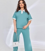Спортивный костюм женский из двунитки пенье с футболкой с воротником и свободными брюками демисезонный