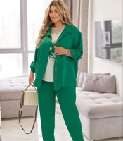 Костюм-тройка женский из крепа жатка: сорочка футболка и джоггеры с аппликацией повседневный весенний