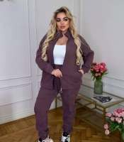 Спортивный костюм-двойка женский из микровельвета на молнии с кофтой и брюками-джоггерами весенний