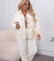 Костюм-двойка женский из хлопкового вельвета с курткой-рубашкой и джоггерами весенний