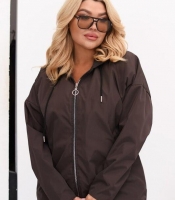 Ветровка женская из плащевой ткани Эмми с капюшоном на молнии удлинённая на нейлоновой подкладке весенняя