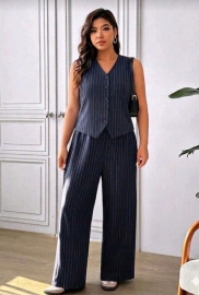 Костюм-двойка женский из костюмного тиара с жилеткой и широкими брюками в полоску летний