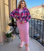 Костюм-двойка женский с платьем-майкой макси из рубчика и рубашкой оверсайз в клетку весенне-летний