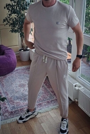 Спортивний костюм Спортивний костюм