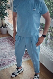 Спортивний костюм Спортивний костюм