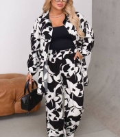 Костюм-двойка женский из принтованного штапеля с блузой и широкими брюками весенне-летний