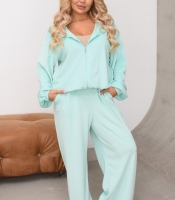 Спортивный костюм женский велюровый с худи на молнии и широкими брюками весенне-летний