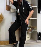 Спортивный костюм женский из двунитки пенье с кофтой на молнии и прямыми штанами с лампасами летний