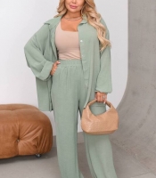 Костюм-двойка женский из американского крепа рубашка и брюки весенне-летний