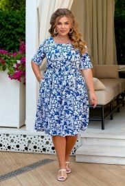 Платье-трапеция женское из супер софта с растительным принтом поясом и карманами больших размеров весенне-летнее