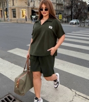 Костюм-двойка женский трикотажный из эластана Лакоста с футболкой-поло и шортами больших размеров летний