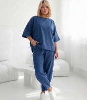 Костюм-двойка женский из льна в стиле бохо: свободная блуза оверсайз и брюки весенне-летний