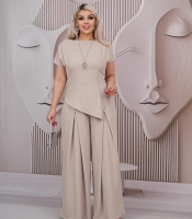 Костюм-двойка женский из крепа и дайвинга: асимметричная блуза и широкие брюки палаццо летний