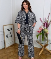 Костюм-тройка женский из софта с сорочкой футболкой и брюками палаццо летний