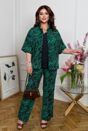 Костюм трійка