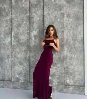 Платье-комбинация женское из вискозы макси облегающее на бретельках без рукавов весенне-летнее