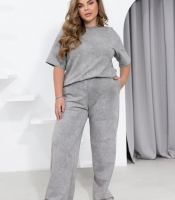 Костюм-двойка женский из вареного трикотажа двунитки с футболкой и прямыми брюками весенне-летний больших размеров