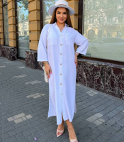 Платье рубашка женское макси из льна жатки свободного прямого кроя с отложным воротником пуговицами накладными карманами и боковыми разрезами больших размеров