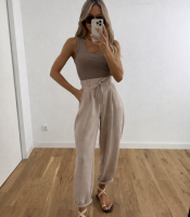 Брюки женские из жатого льна палаццо с высокой посадкой на резинке со съемным поясом и карманами весенние