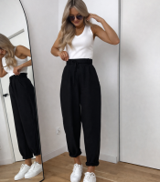 Брюки женские из жатого льна джоггеры с высокой посадкой на резинке со съемным поясом и карманами весенние