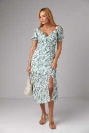 Літня сукня міді з коротким рукавом та відкритими плечима Літня сукня міді з коротким рукавом та відкритими плечима