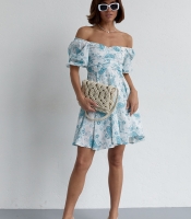 Літня сукня міні з драпіруванням спереду Літня сукня міні з драпіруванням спереду