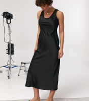 Однотонна сатинова довга сукня Однотонна сатинова довга сукня