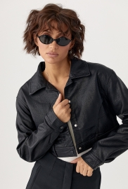 Коротка куртка зі шкірозамінника Коротка куртка зі шкірозамінника