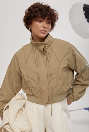 Жіноча вітровка Жіноча вітровка