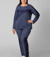 Костюм-двойка женский трикотажный с джемпером и прямыми брюками с кружевом и люрексом весенне-осенний