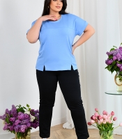 Костюм-двойка женский из двунитки с хлопком и полиэстером с футболкой свободного кроя и зауженными брюками весенне-осенний