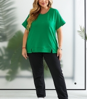 Костюм-двойка женский из двунитки с хлопком и полиэстером с футболкой свободного кроя и зауженными брюками демисезонный