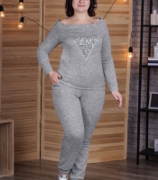 Спортивный костюм-двойка женский из ангоры софт с кофтой реглан и брюками демисезонный
