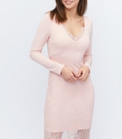 Гипюровое розовое платье с разрезом шлица 32820 Гипюровое розовое платье с разрезом шлица 32820