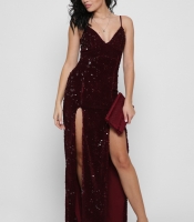 Элегантное платье в пайетках с глубокими разрезами 36348