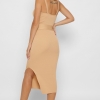 Бежевое трикотажное платье-майка с разрезом 37919  xp-1324