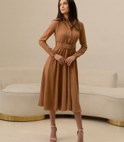 Романтическое длинное платье с расклешенной юбкой 36717