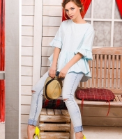 Голубая женская блуза с рюшами 32954 Голубая женская блуза с рюшами 32954