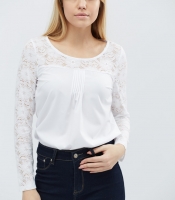 Белая блуза с гипюровыми рукавами 27442