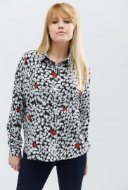 Женская рубашка свободного кроя с сердечками 32224