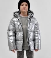 Серебристый пуховик с эффектом металлик для мальчиков 56137
